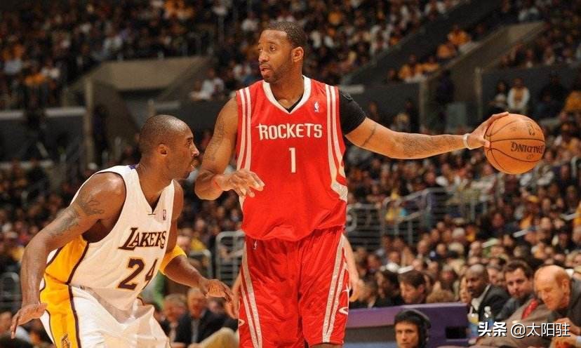 女款运动服装穿搭打球视频图片,怎样打好二三联防。篮球高手可以传个视频//?