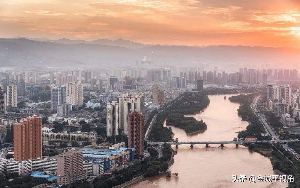 兰州投资买房，买一手房还是二手房，哪里升值空间大？
