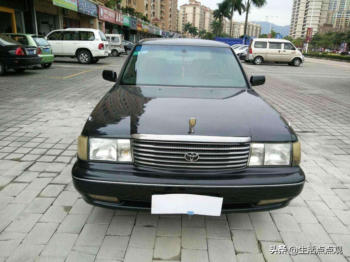 皇冠车二手车