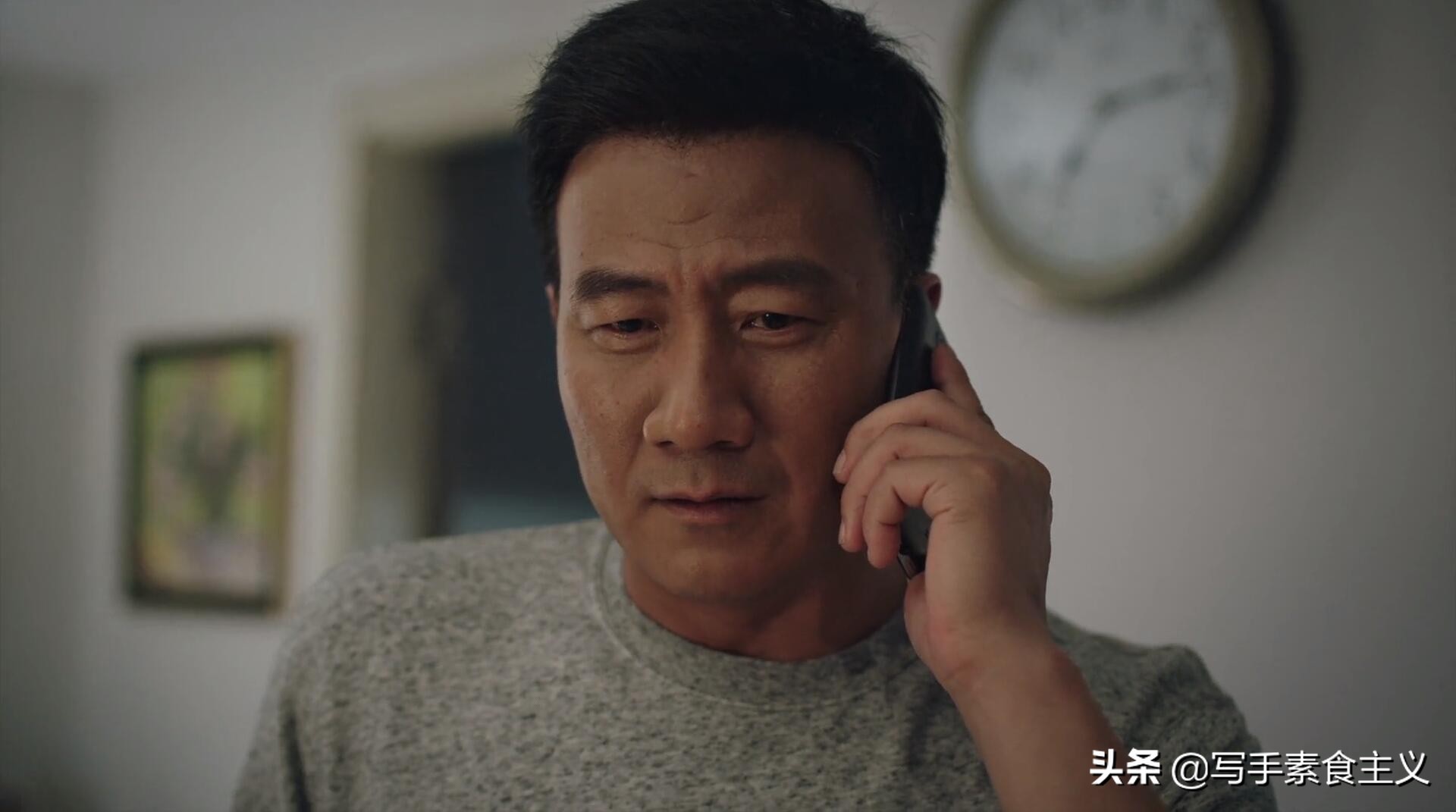 《猎狐》夏远为何同意杨建群私自审讯赵海青？难道不怕吴稼琪所说的串供？：15岁劫钱不怕审讯