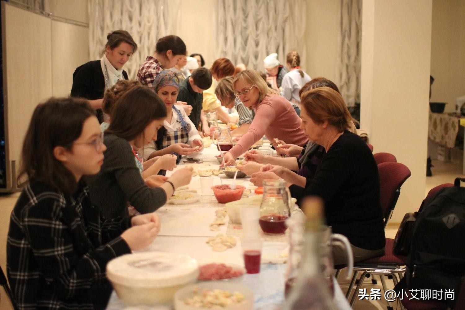 酒吧化妆技巧女生图片
