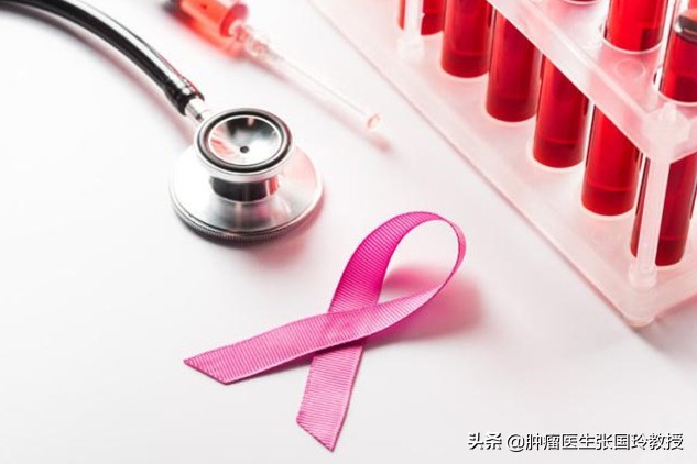 摸着胸部有肿块，是乳腺癌吗？：摸到疙瘩确诊乳腺癌