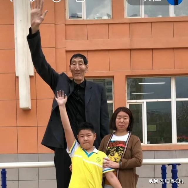 中国乒乓球第一巨人是谁?:中国第一巨人是谁 中国乒乓球第一巨人是谁?:中国第一巨人是谁