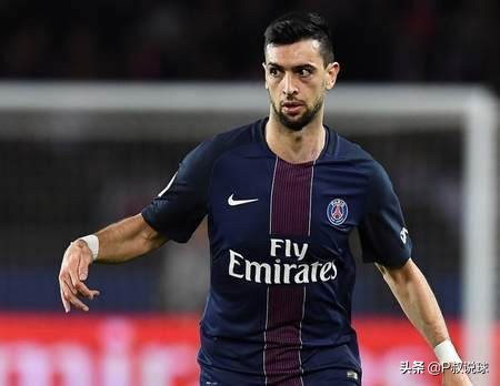 知道梦幻足球巴黎圣日耳曼16/17赛季的红色客场球衣嘛？