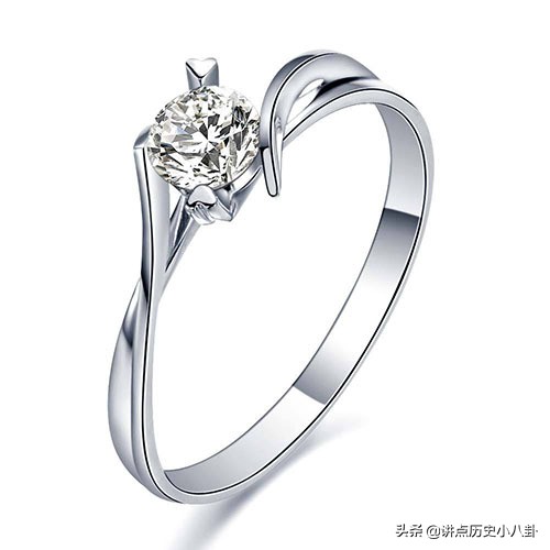 垃圾里找回10万婚戒