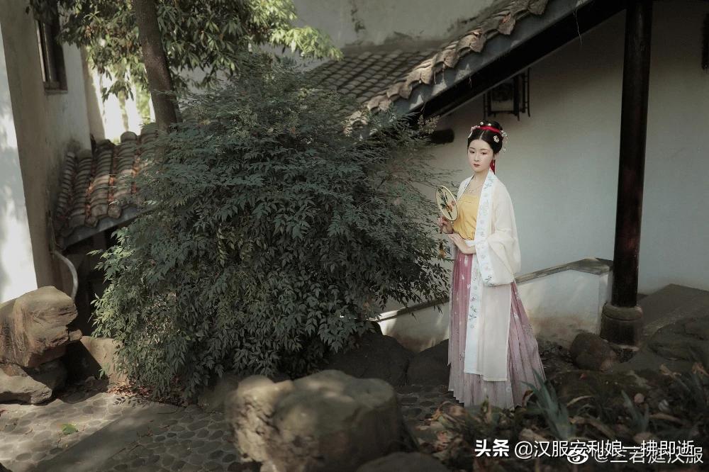 汉服小姐姐在海外生活视频，汉服小姐姐在海外生活视频大全