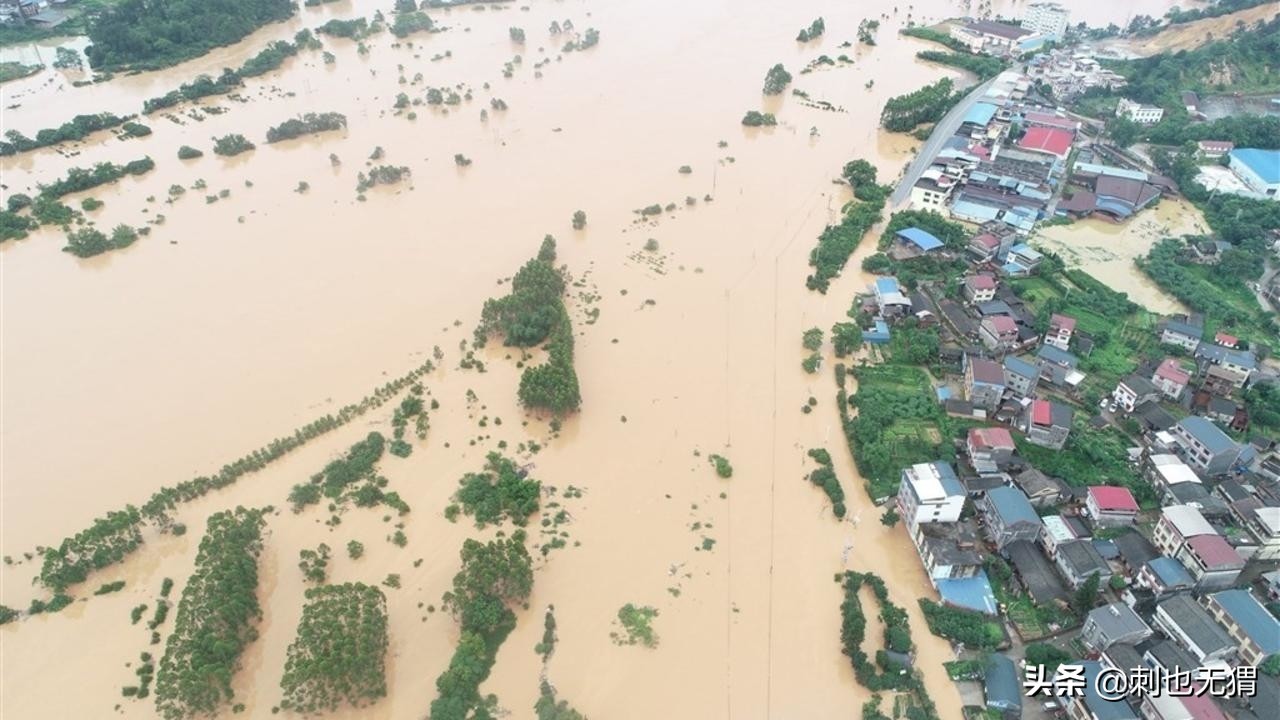 想问问大家自己一个人国内旅行安全吗?回答的朋友最好注明性别哈,谢谢(近期计划去青海宁夏,大连等) 想问问大家自己一个人国内旅行安全吗?回答的朋友最好注明性别哈,谢谢(近期计划去青海宁夏,大连等)