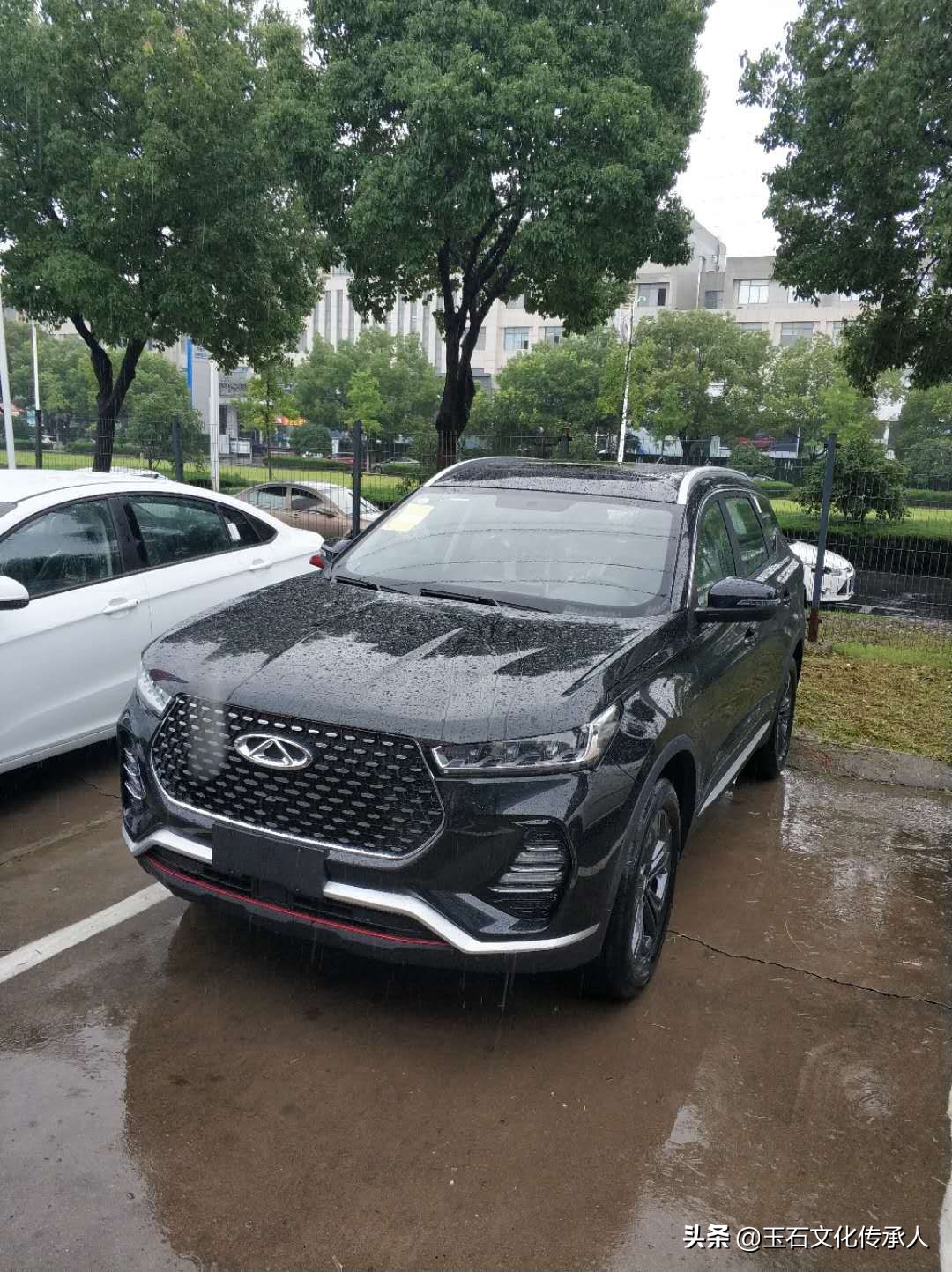 瑞虎七怎么样汽车报价,瑞虎7车型报价图片大全