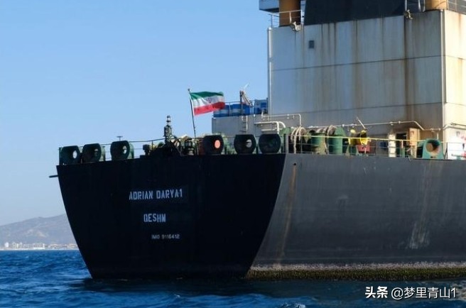 美国击沉委内瑞拉船（谁来回答，为什么美国不敢击沉，伊朗开往委内瑞拉的巨型油轮？）