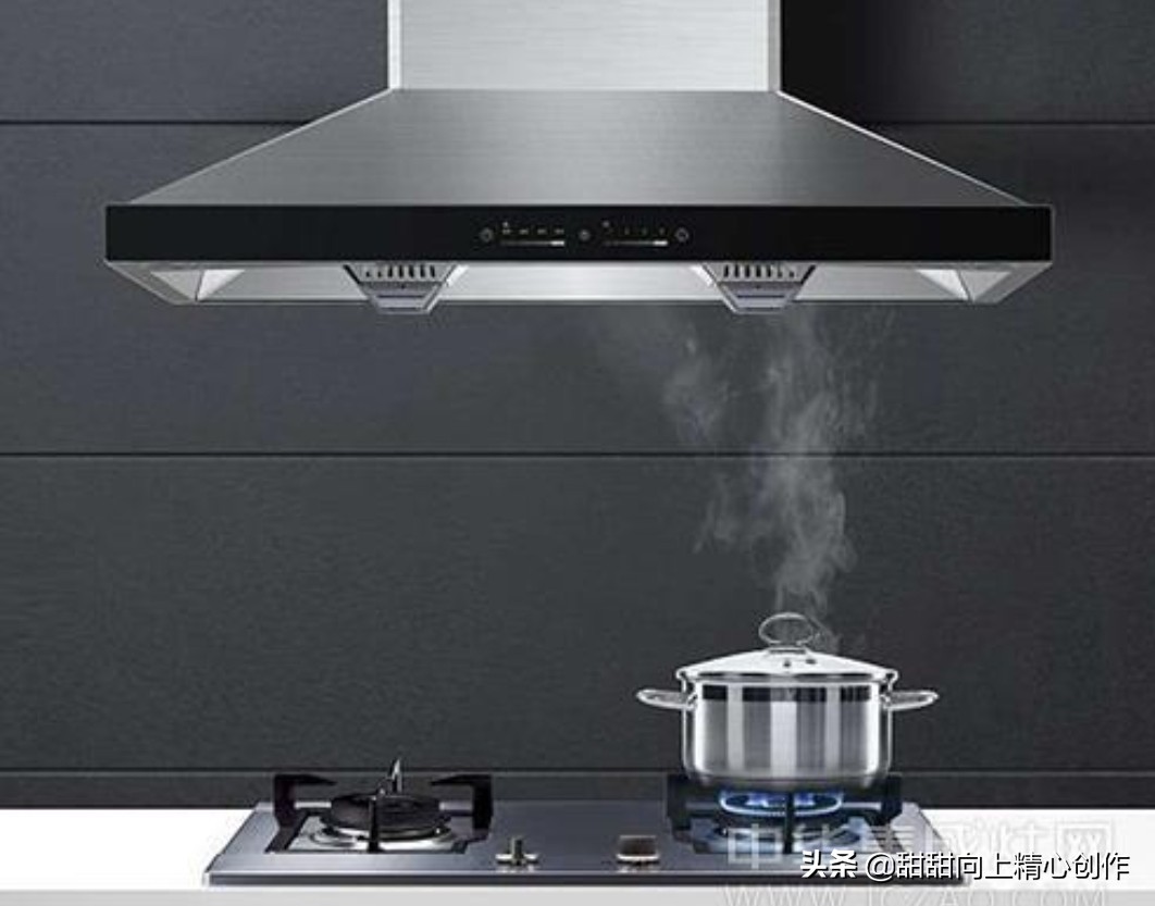 油烟机安装高度（油烟机安装高度的标准是多少？）