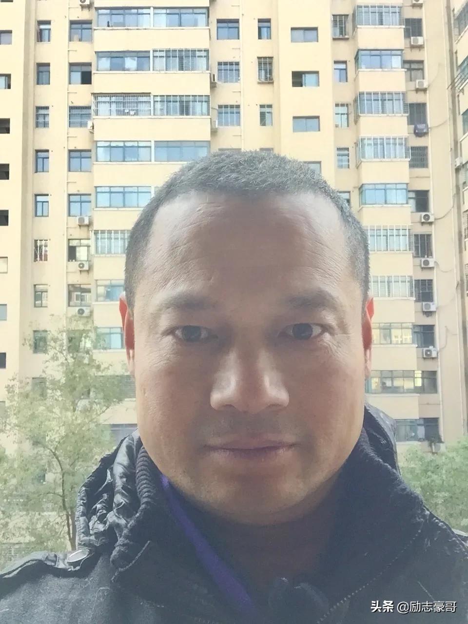 汨罗市：儿子信用卡负债6万下落不明，重病父亲愿主动替子还债, 你怎么看？：拒绝替父还债被诉