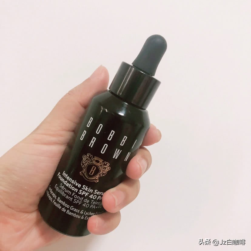 美妆好物推荐女博主
