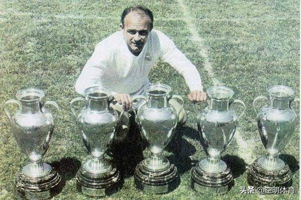 就历史地位来说，皇马，拜仁，巴萨，米兰，尤文，曼联，利物浦，国米谁最牛？