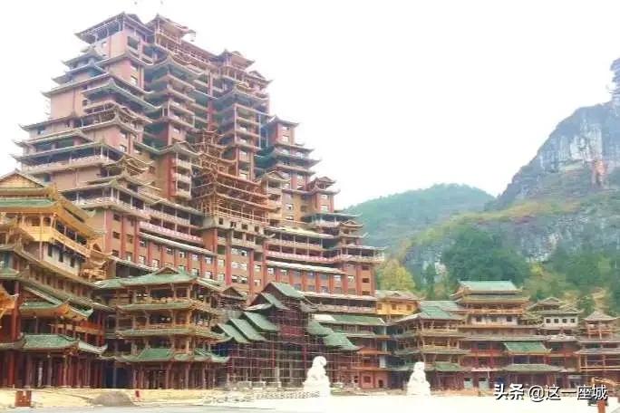 [水司楼变酒店被订空]贫困县独山县“水司楼”会如何处理？图片上看起来挺漂亮？
