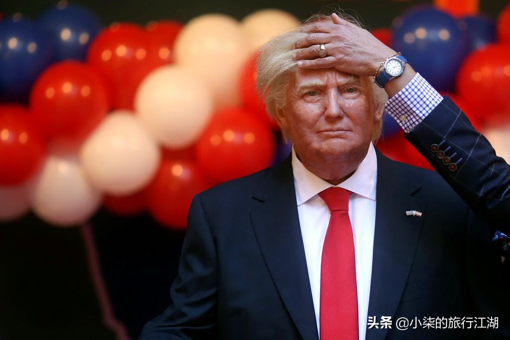 [美国遭遇黑暗时刻]美国著名小说《洛丽塔》背后的黑暗，如何评价《一树梨花压海棠》这部美国电影？
