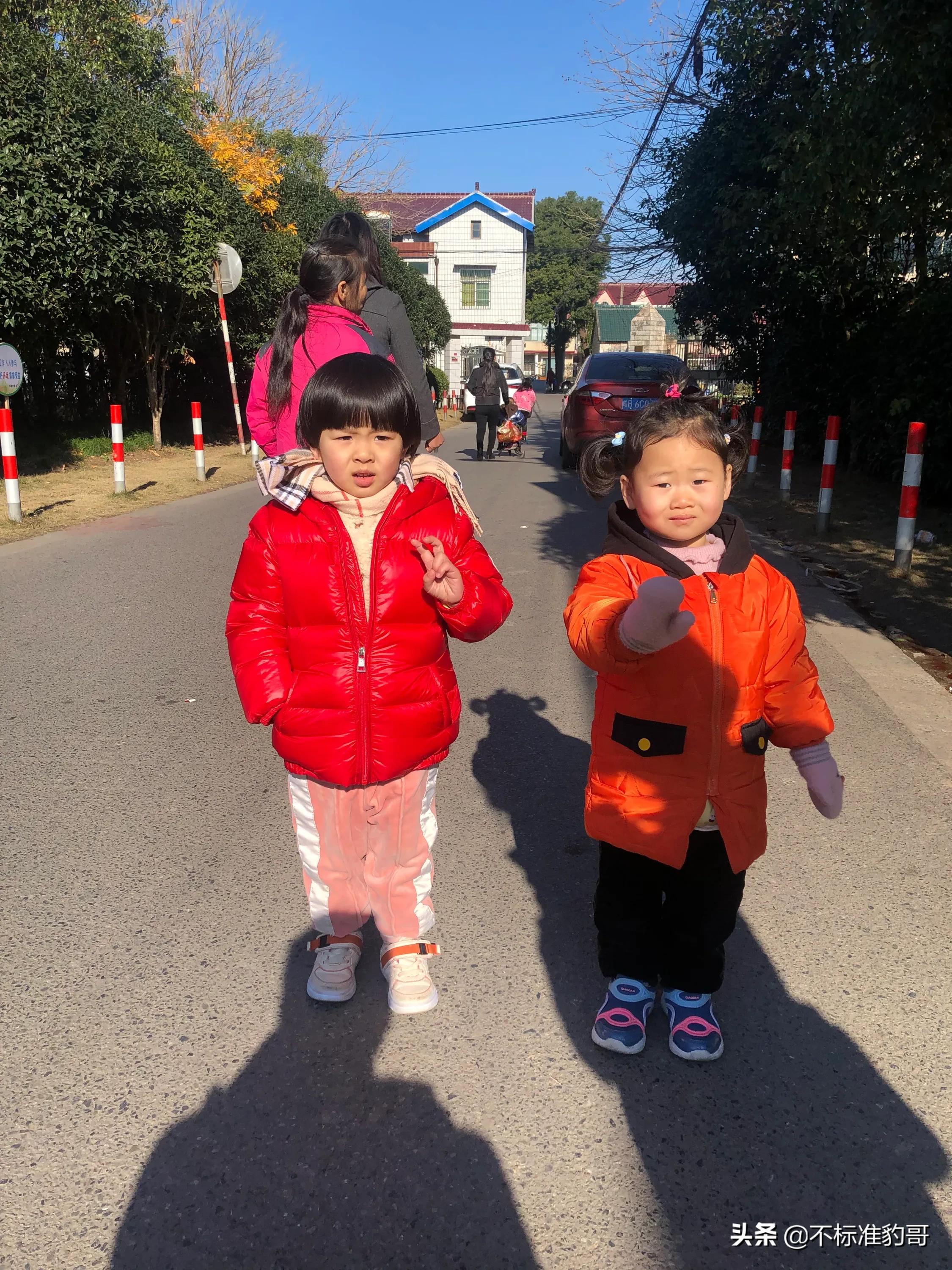 [误吞电池3天后排出]小孩吃了纽扣电池能拉出来吗？