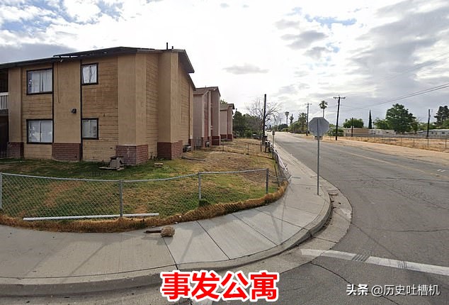 美国悬赏重金找枪手（美国俄克拉荷马城发生枪击，枪手被带枪市民击毙，他有执法权吗，这样做违法吗？）