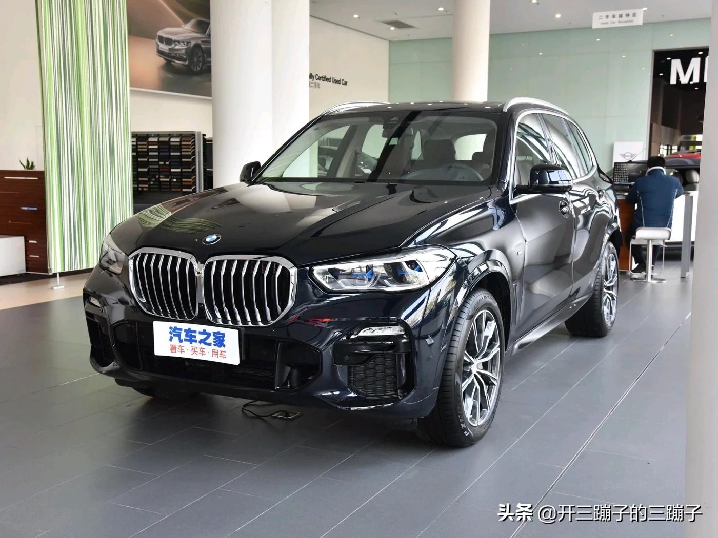 白色宝马x5