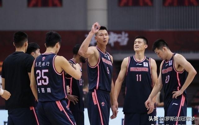 广东小伙在海外生活，广东小伙在海外生活视频