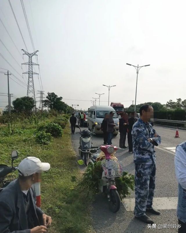 交通事故拖着对谁不利，