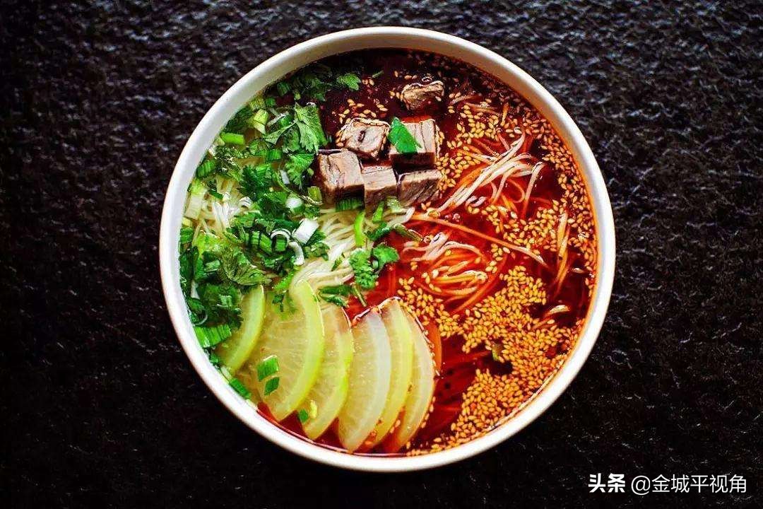 兰州拉面炒刀削面的做法？