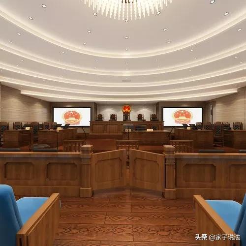 奔驰追尾