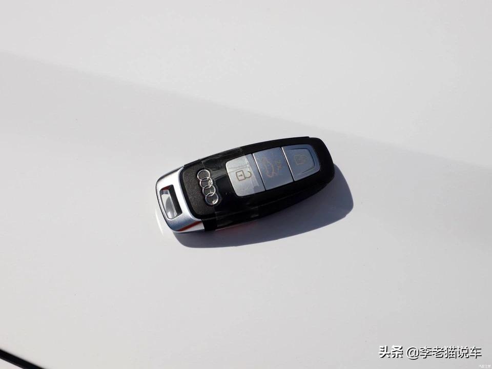 奥迪a4l40tfsi