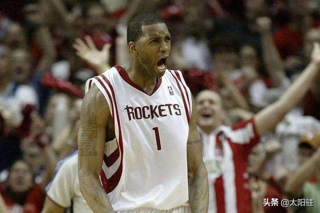 女款运动服装穿搭打球视频图片,怎样打好二三联防。篮球高手可以传个视频//?