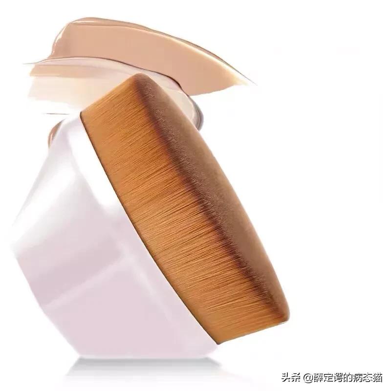 美妆博主学生党好物推荐
