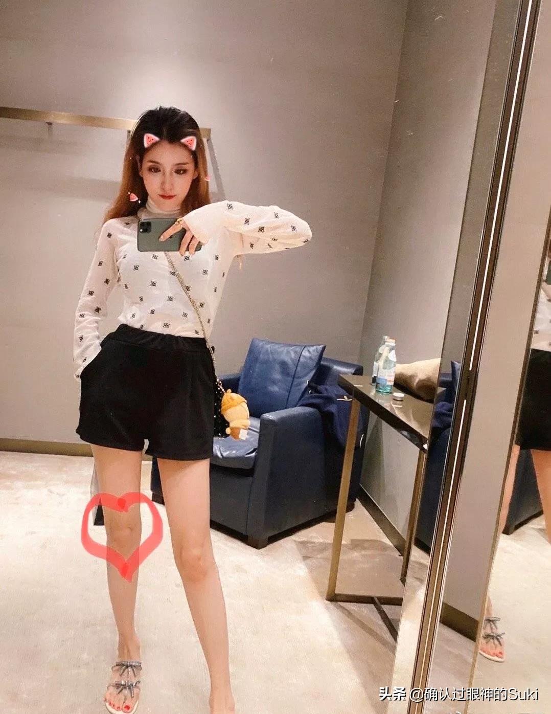 [网友自拍区]别人要问你要自拍咋回答？