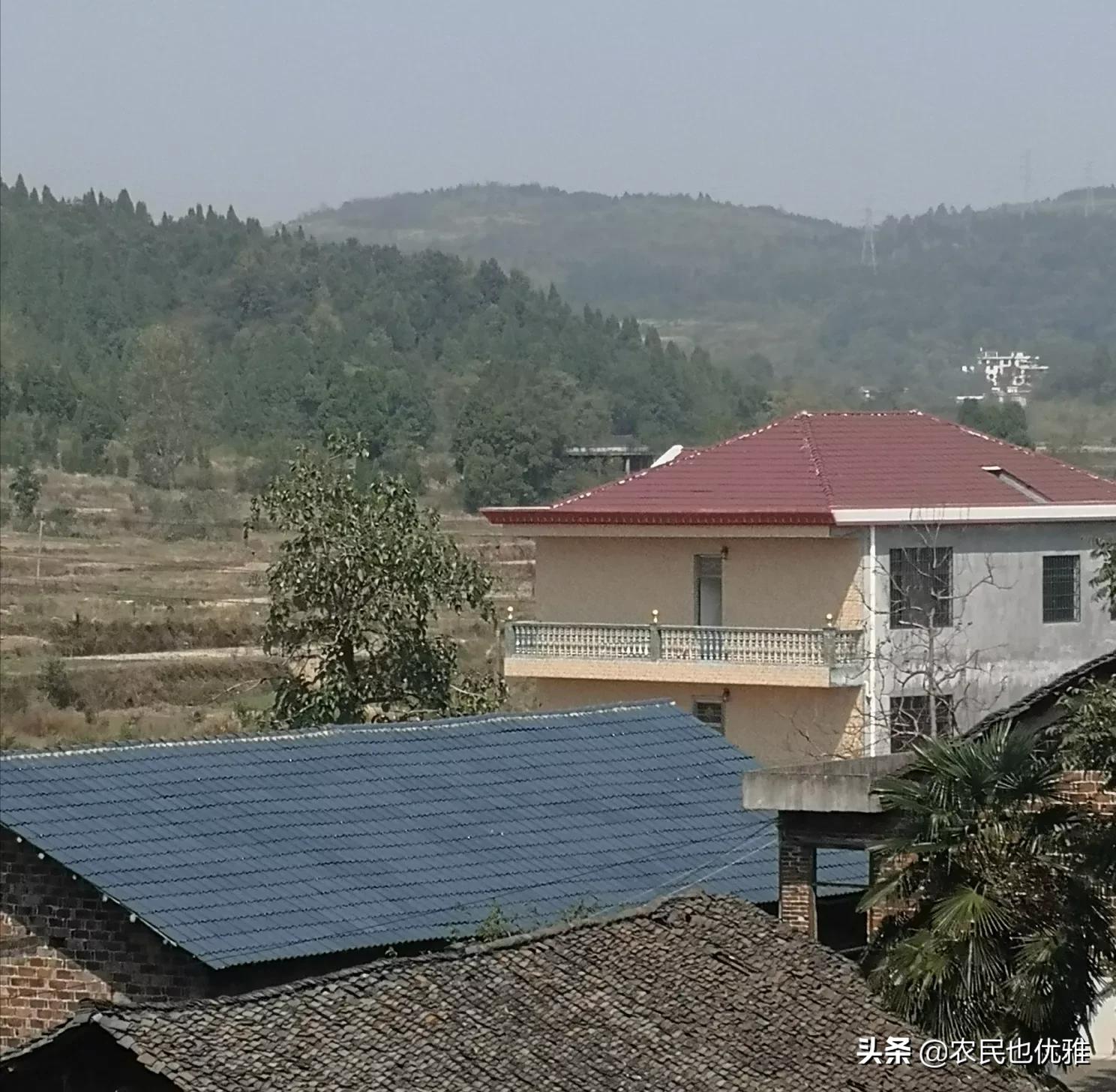 自建房用蓝色琉璃瓦做平房翻檐效果如何？