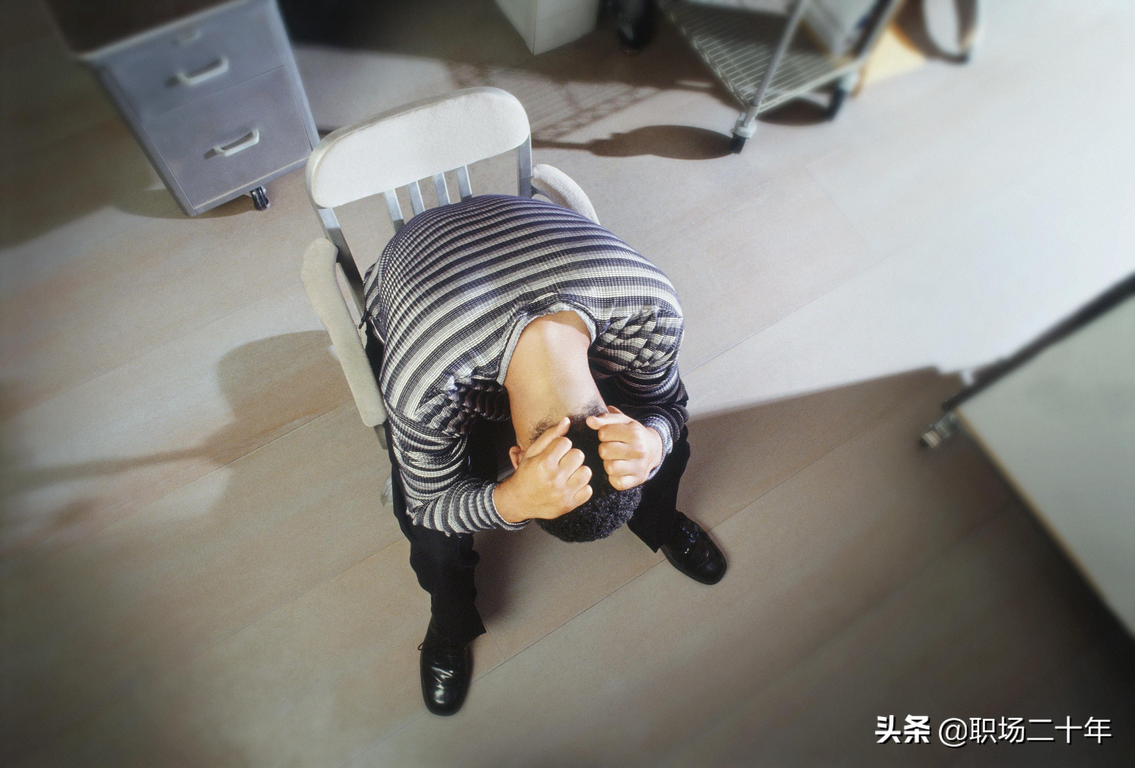 [实习连续夜班猝死]长期昼夜颠倒会猝死吗？