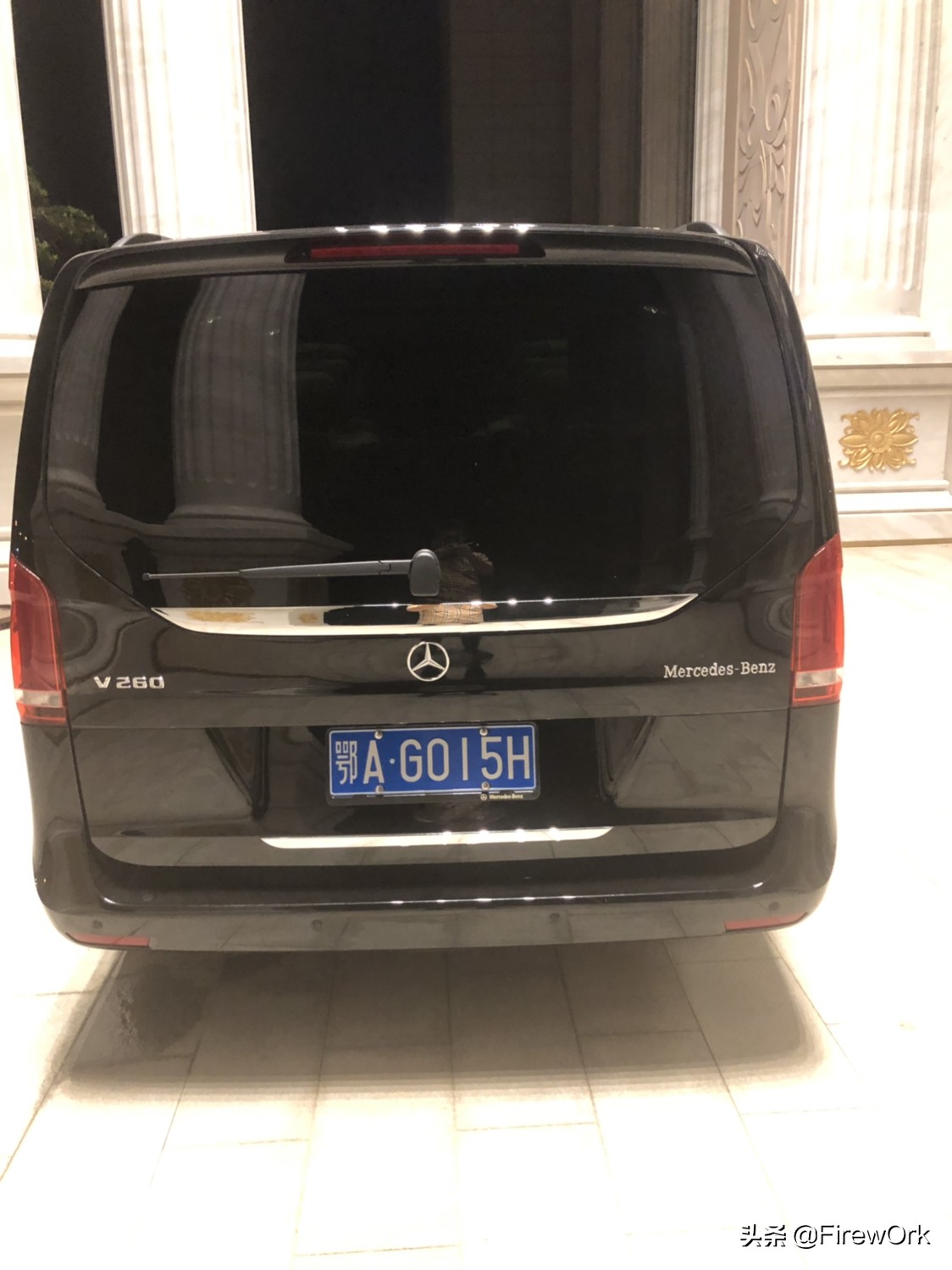 奔驰v260价格