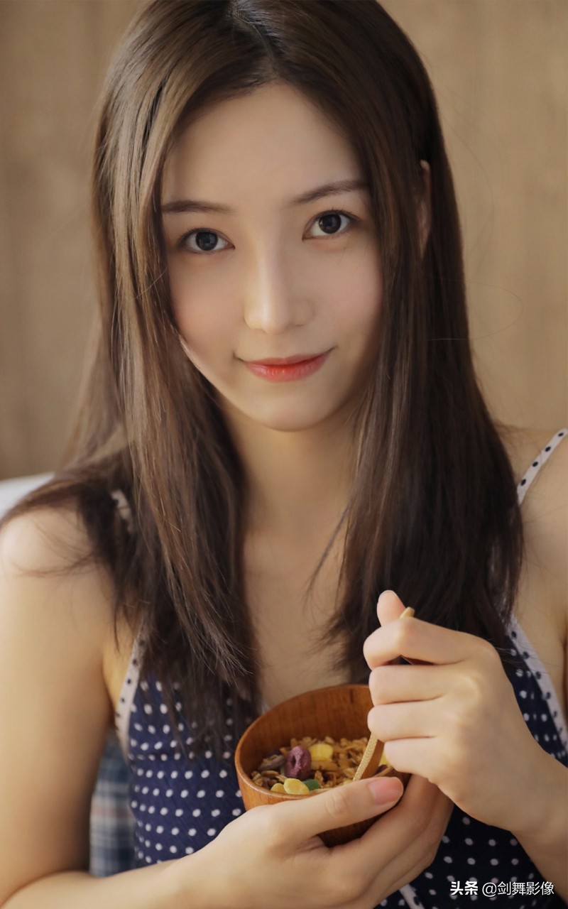 室内婚纱摄影价格，室内婚纱摄影价格表