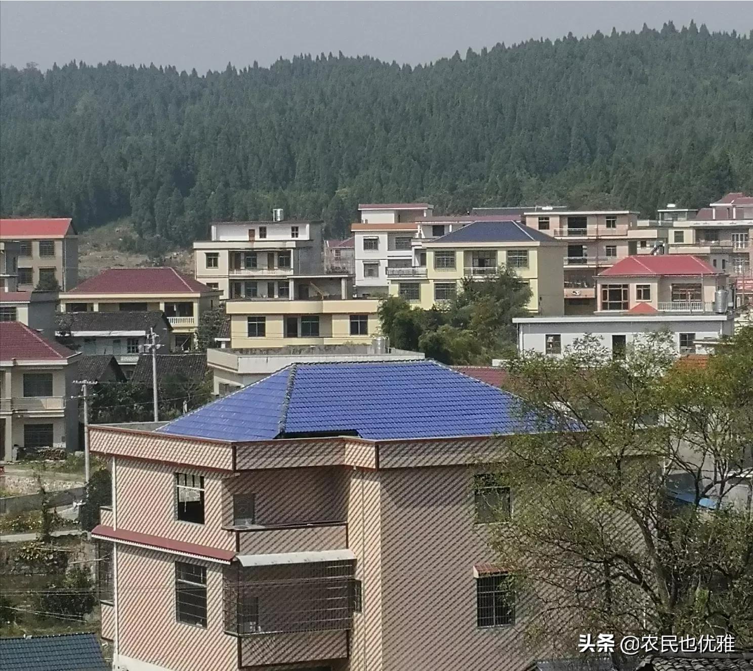 自建房用蓝色琉璃瓦做平房翻檐效果如何？