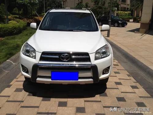 丰田越野rav4