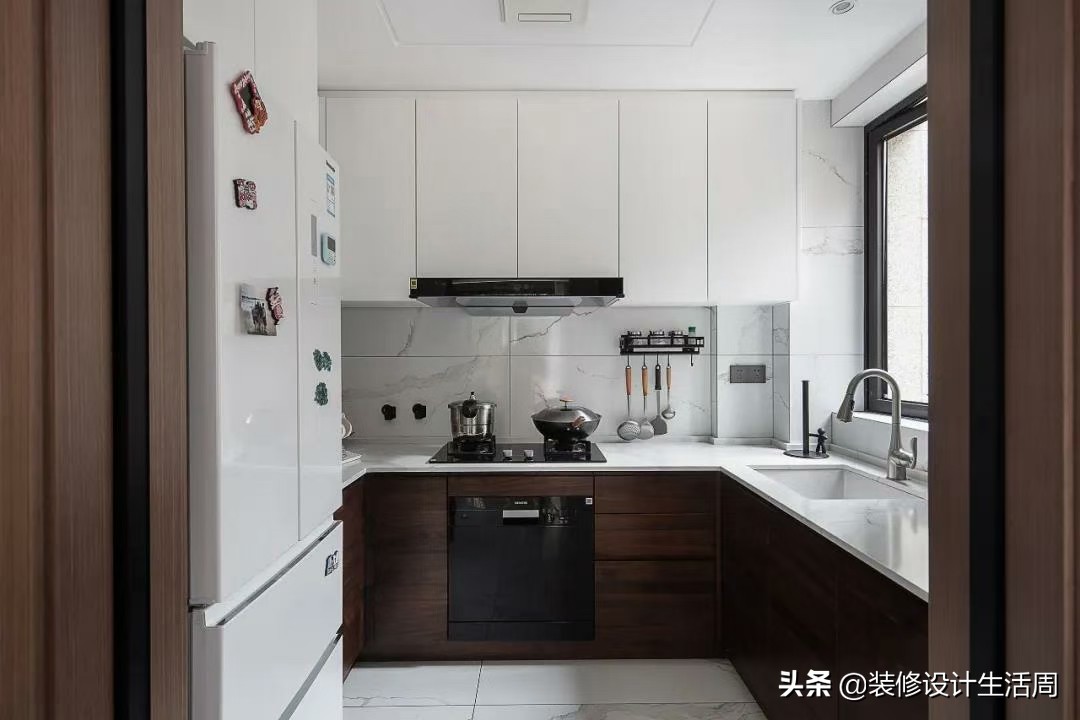 油烟机安装高度（油烟机安装高度的标准是多少？）