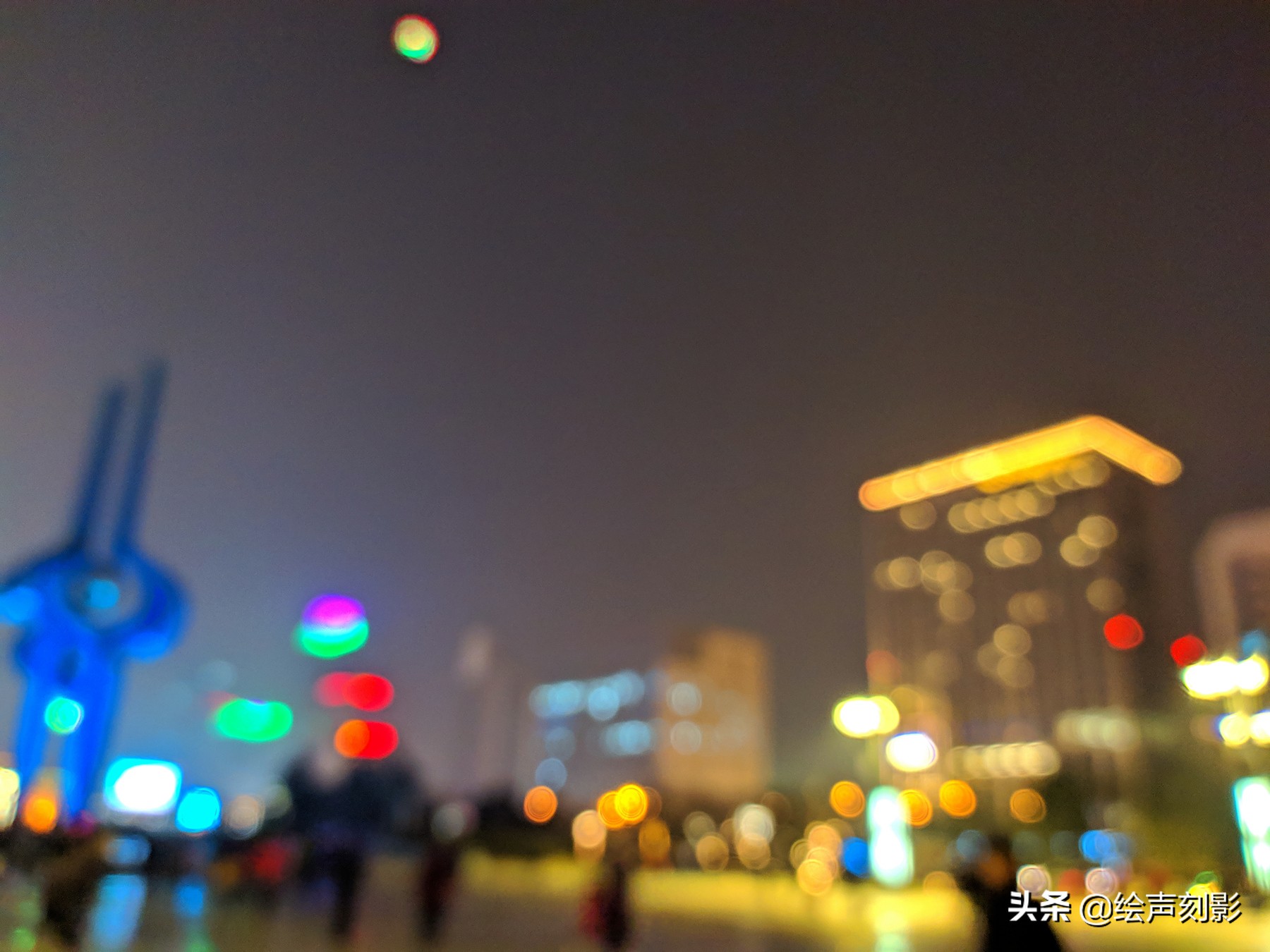 济南市中心有什么广场