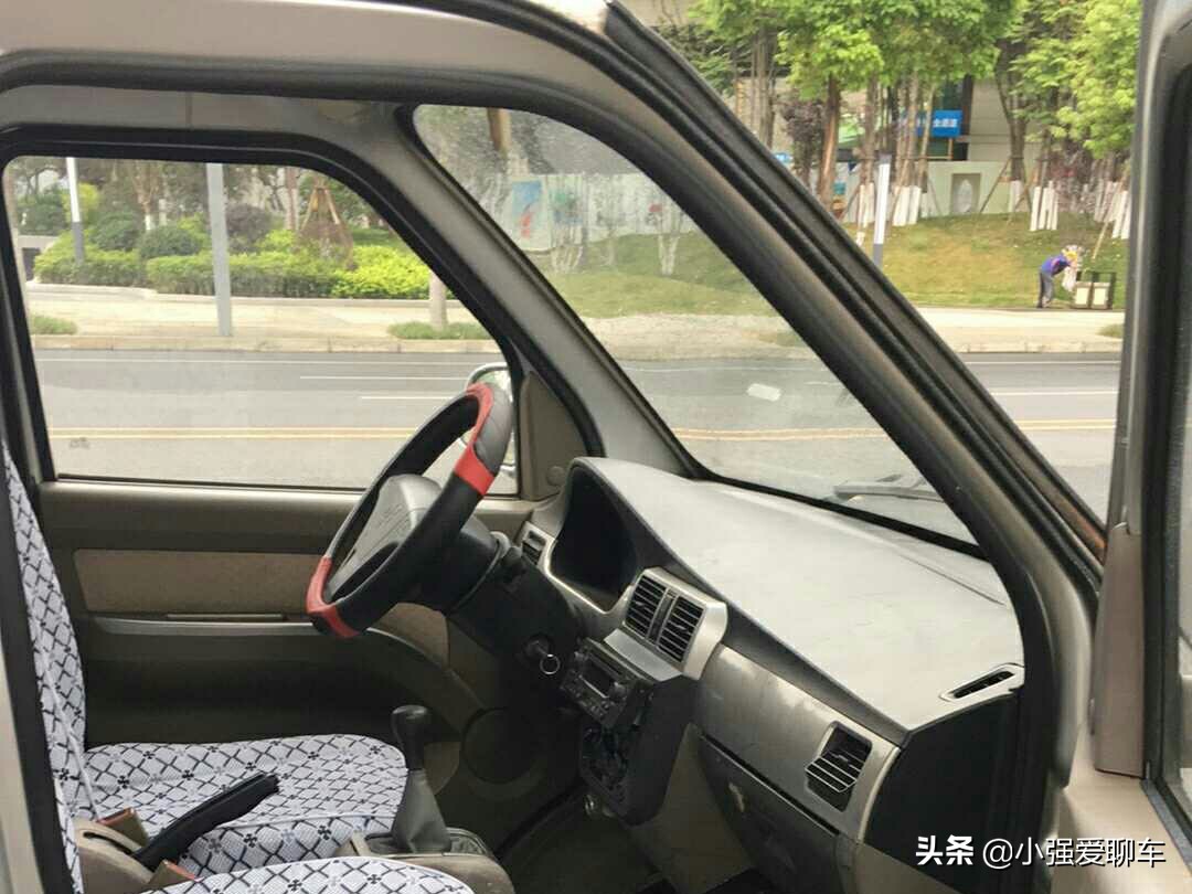 二手车面包车
