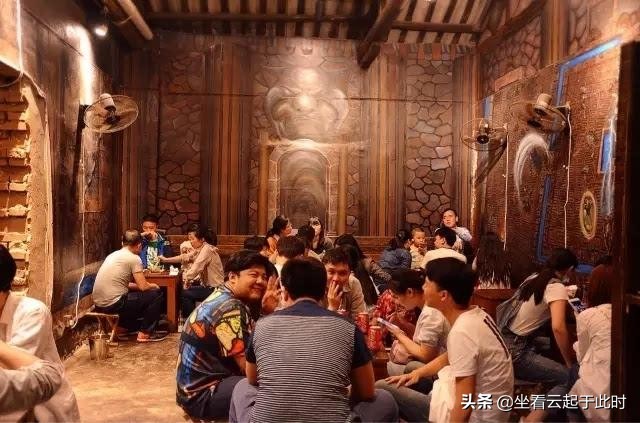 长沙聚鲨环球上班怎样？