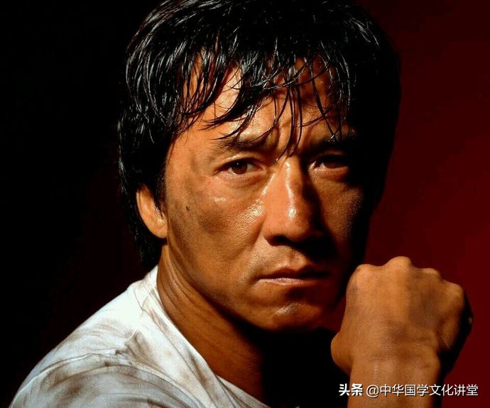 成龙的海外生活怎么样了，成龙的海外生活怎么样了啊