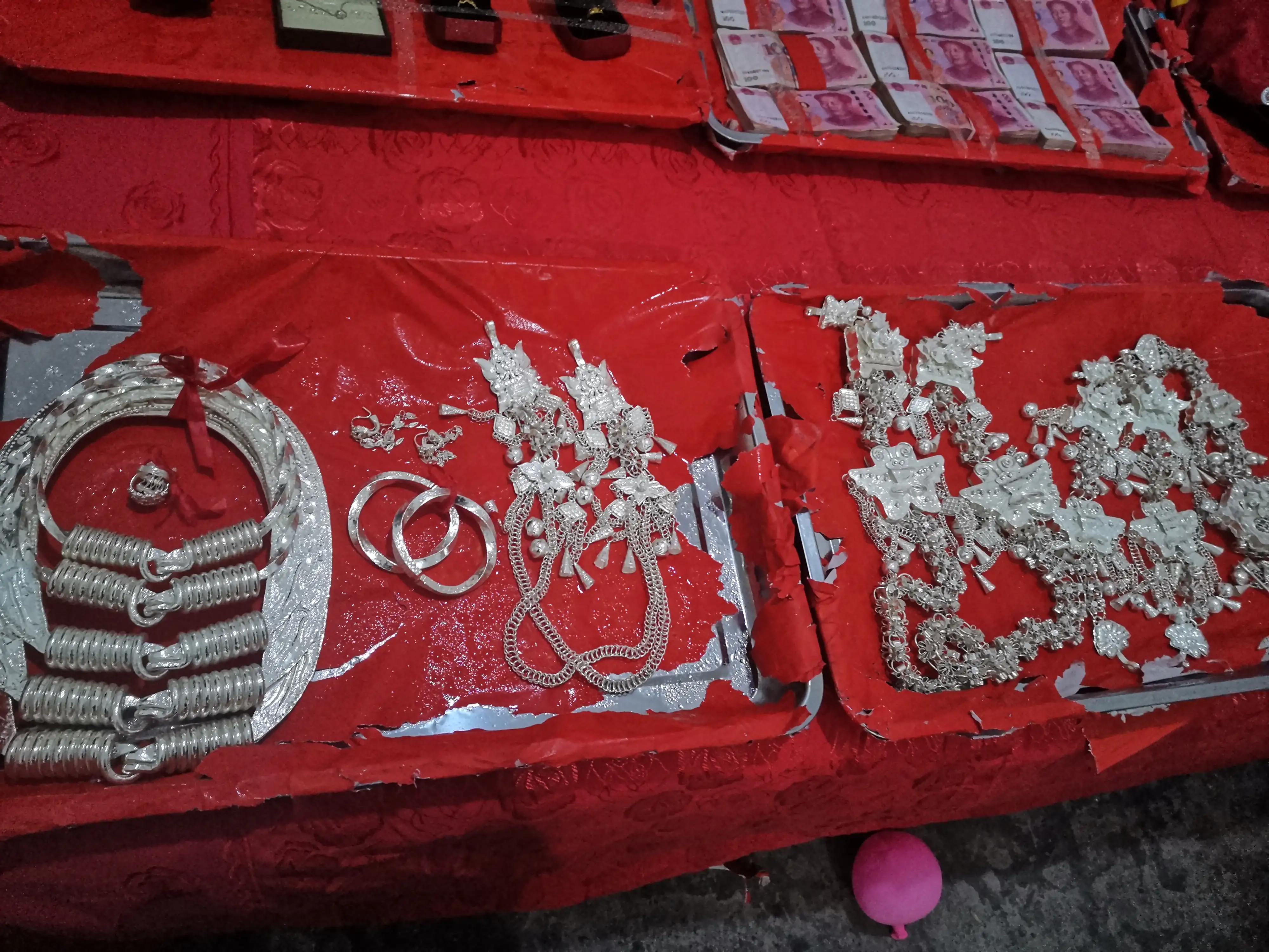 吉首婚庆用品，吉首婚庆用品批发市场在哪里