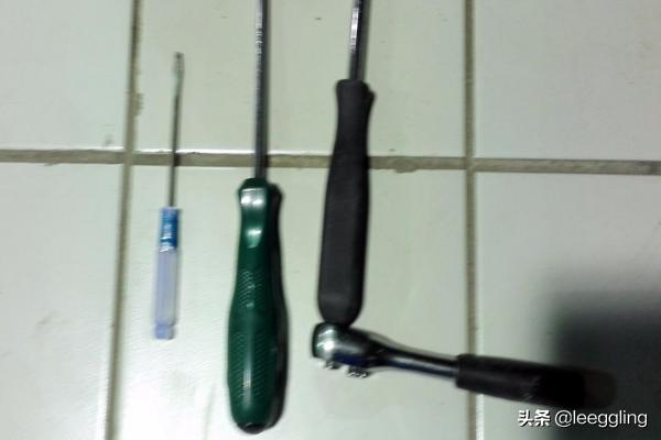 大众朗逸车灯