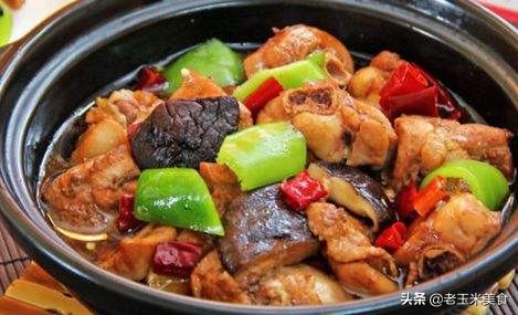 
咸鸡跟什么食材一起做最好吃？