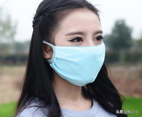 化妆不沾口罩技巧
