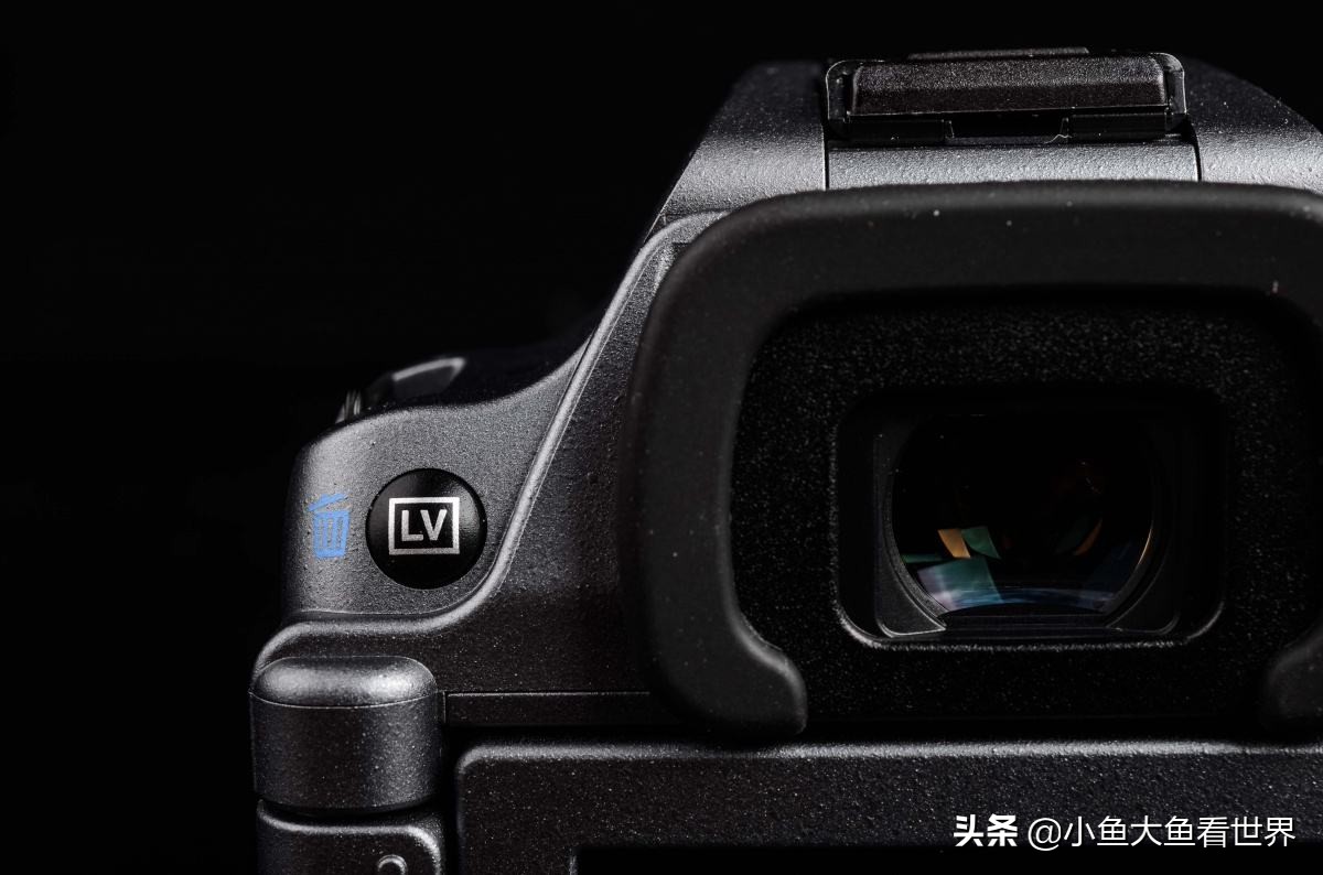 照相机(二手相机主要用来日常拍照和游玩拍照。预算2000左右。最好全画幅,有什么推荐吗?) 照相机(二手相机主要用来日常拍照和游玩拍照。预算2000左右。最好全画幅,有什么推荐吗?)