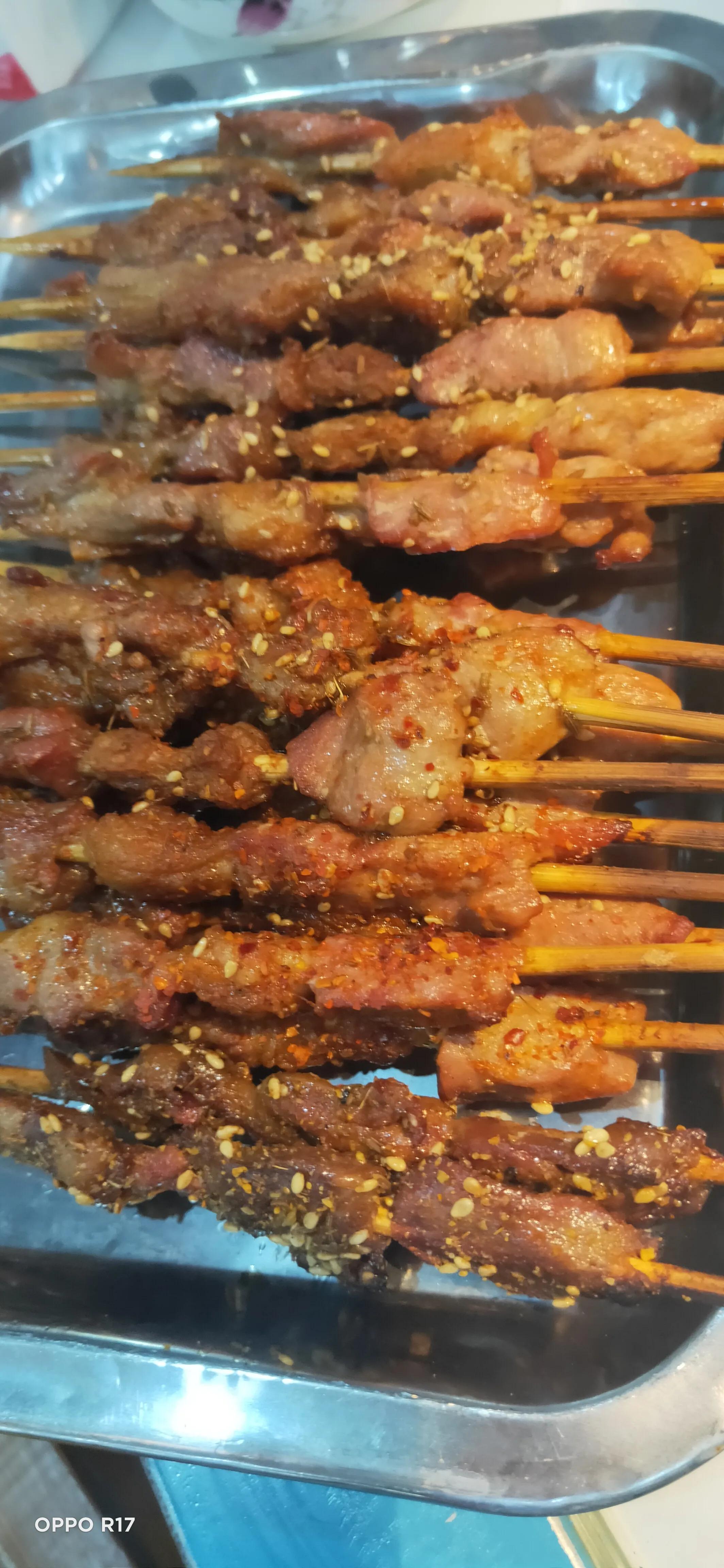 电烤鸡(电保档能不能烤鸡?) 电烤鸡(电保档能不能烤鸡?)