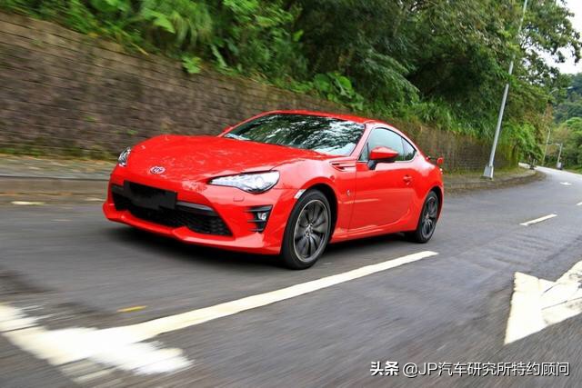 丰田86图片