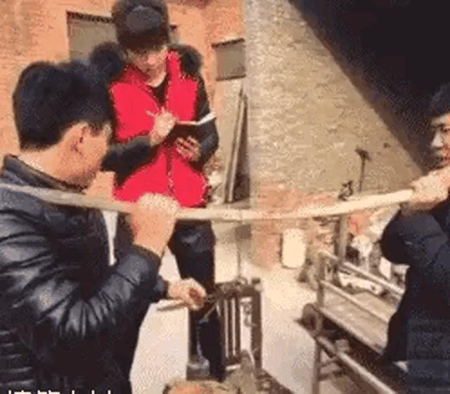 东契奇续约湖人（独行侠战胜湖人，今天东契奇是不是完胜詹姆斯？）