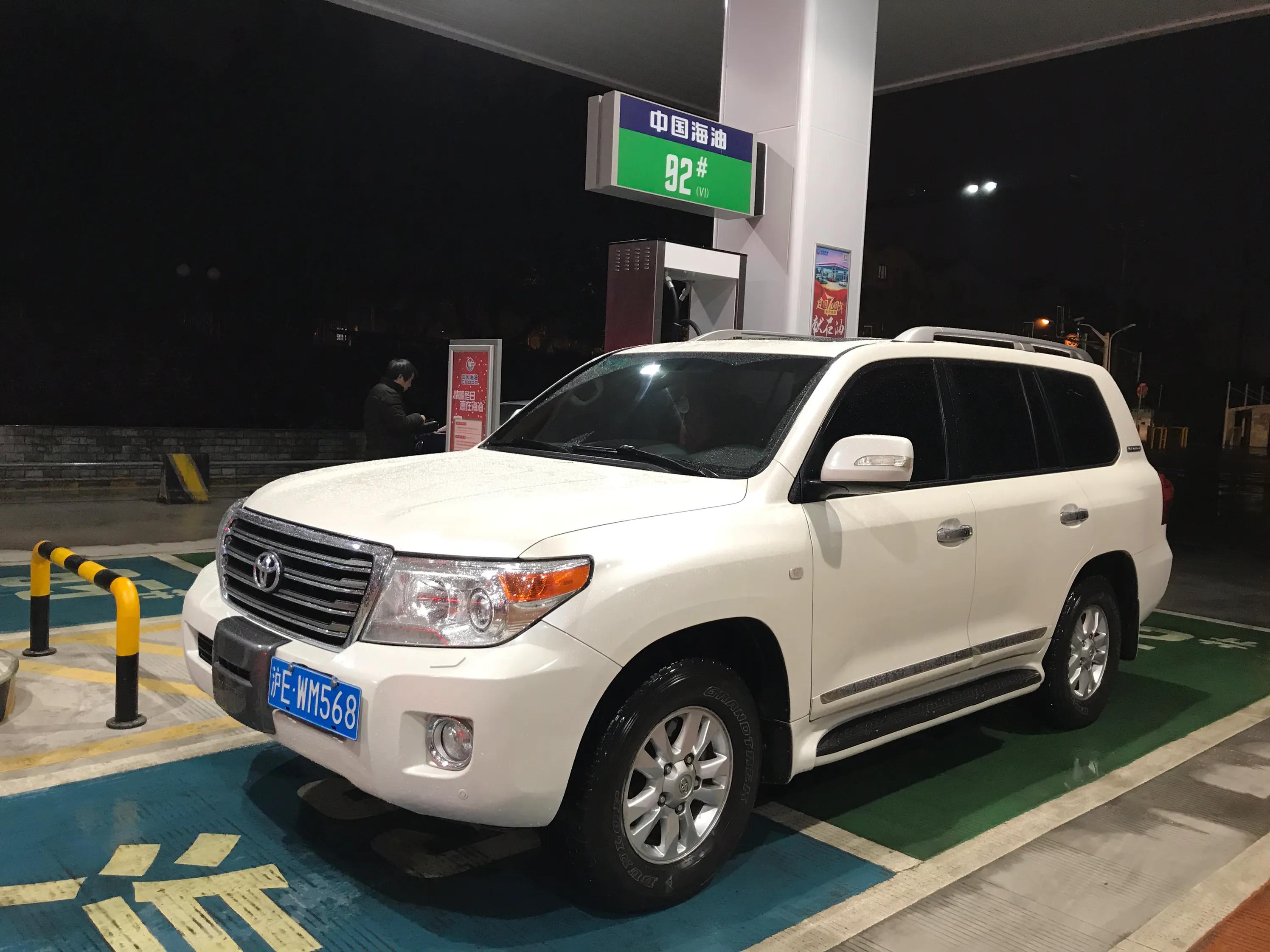 陆巡二手车